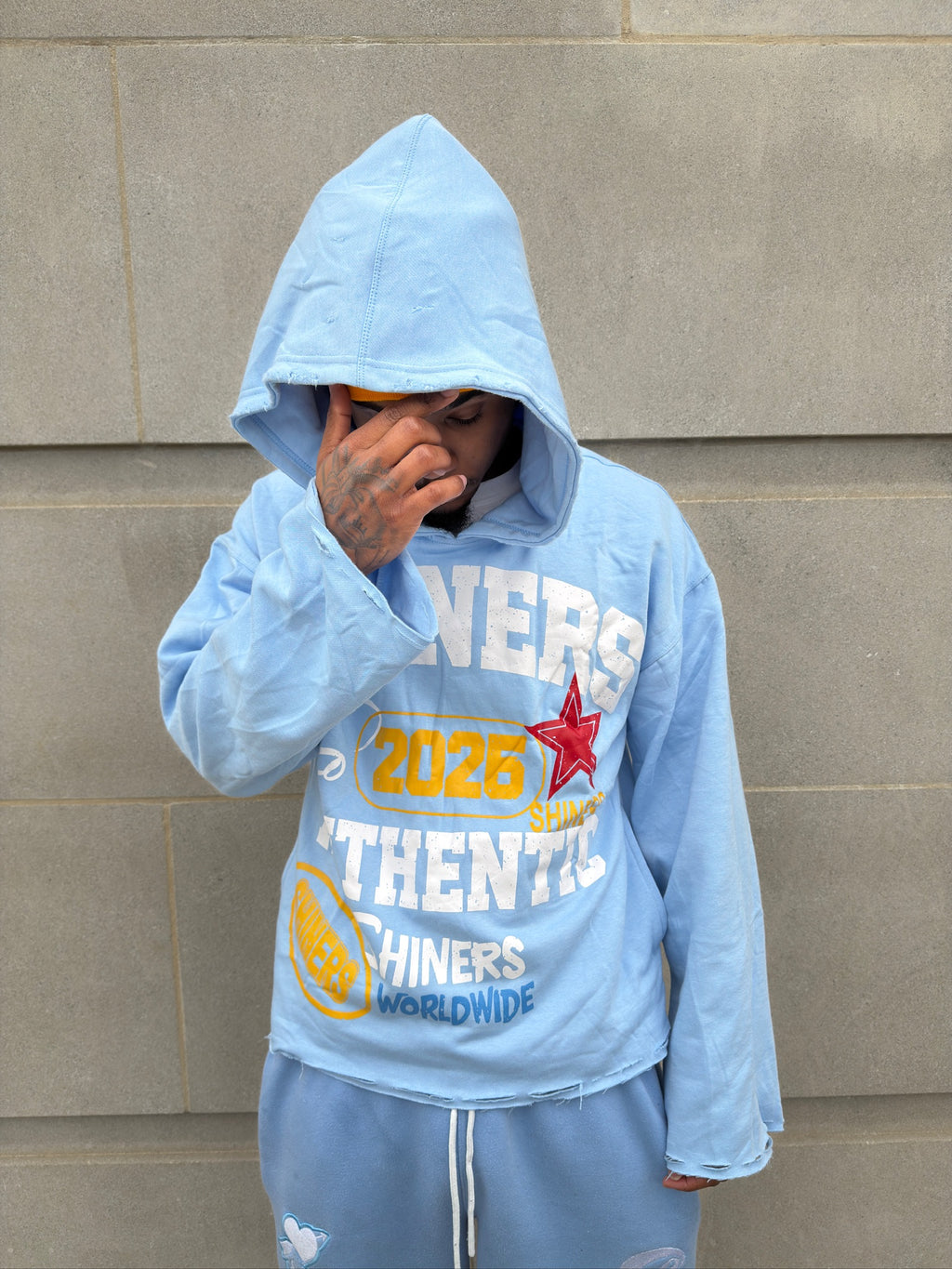 DISTRESSED SHINERS HOODIE (UNC BLUE)